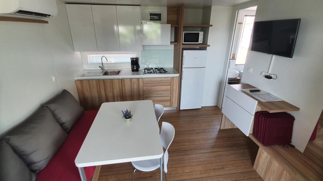 Mobile Homes Suha Punta Kampor Zewnętrze zdjęcie
